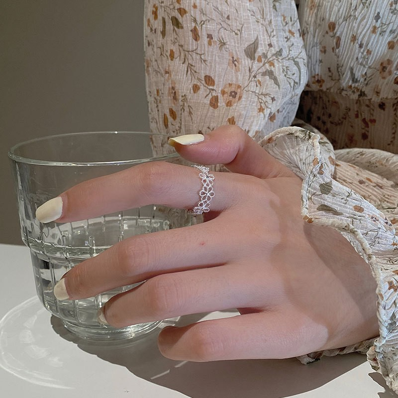 Anillo de flor de plata de ley 925