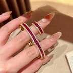 Set de Brazalete y Anillo de Espinela Azul y Roja con Circones de Lujo - Brazalete Apilable Llamativo para Mujer