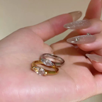 Anillo de circonita cúbica talla marquesa Ojo de Ángel