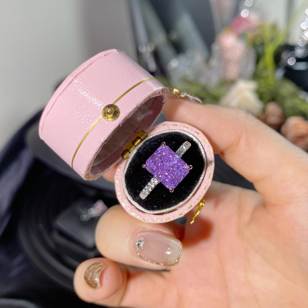 Anillo chapado en oro con diamante de alto contenido en carbono y abertura ajustable